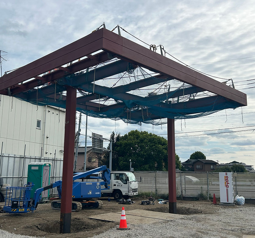 埼玉岩槻オカモトSS キャノピー棟の施工写真
